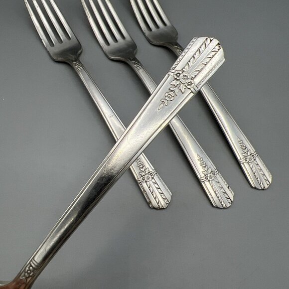 4 Dinner Forks WM A Rogers EVERLASTING A1 Plus Oneida 1940's Georgian Silverware - Picture 1 of 12